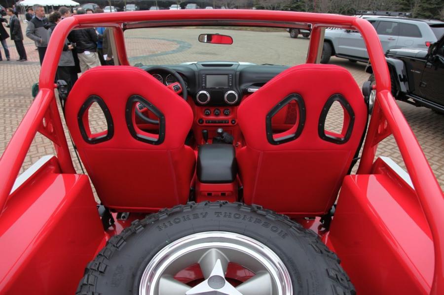  Jeep Wrangler Pork Chop Concept by Mopar 2011 года  (фото 8 из 11)